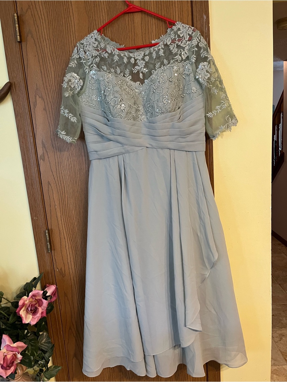 Elegant Light Blue Lace Bodice Midi Dress